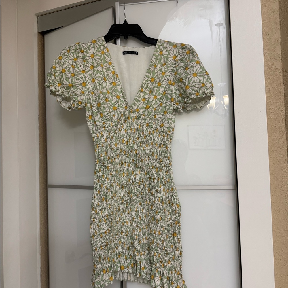 Zara Floral Puff Sleeve Mini Dress - Green and White